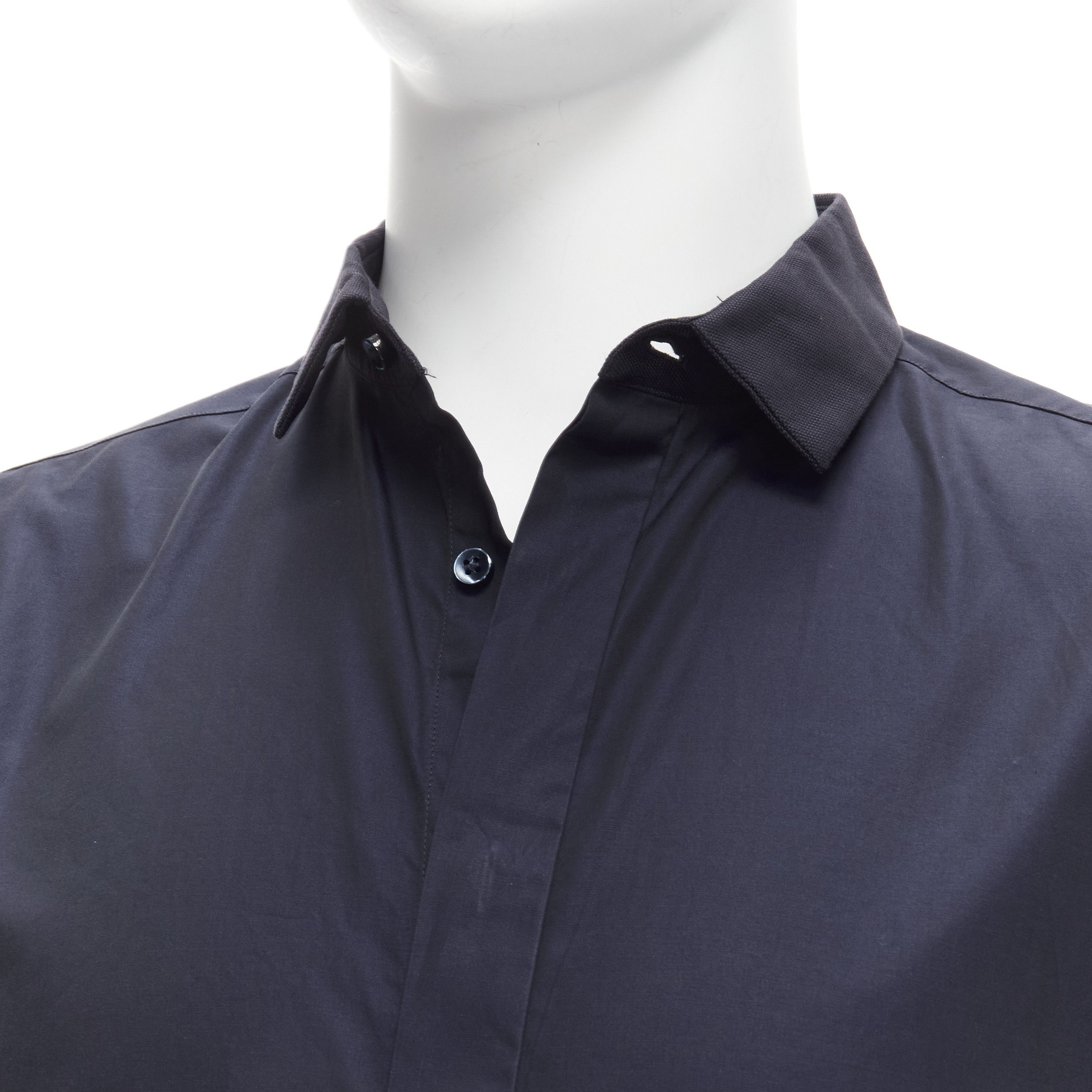 Valentino VALENTINO classic minimal navy poplin twill contrast collar dress shirt EU40 L Size US L / EU 52-54 / 3 - 2 Thumbnail