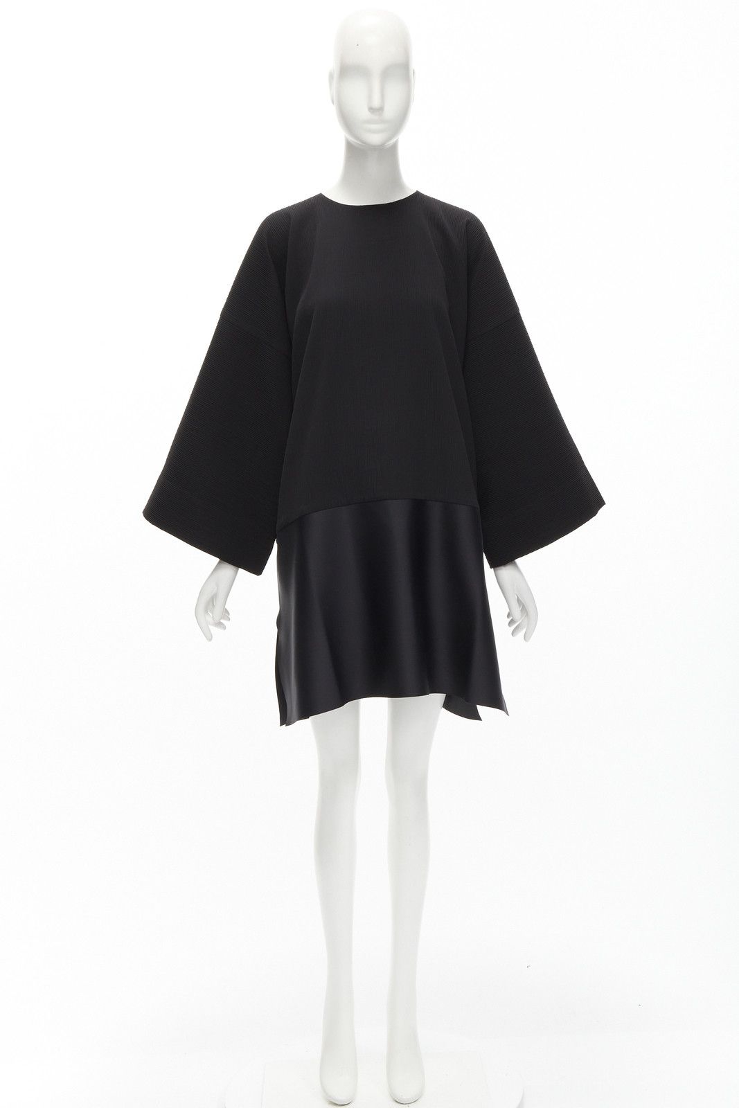 Solace London SOLACE LONDON Lulu black structural contrasting pleat satin hem boxy dress UK8 S Size S / US 4 / IT 40 - 10 Thumbnail