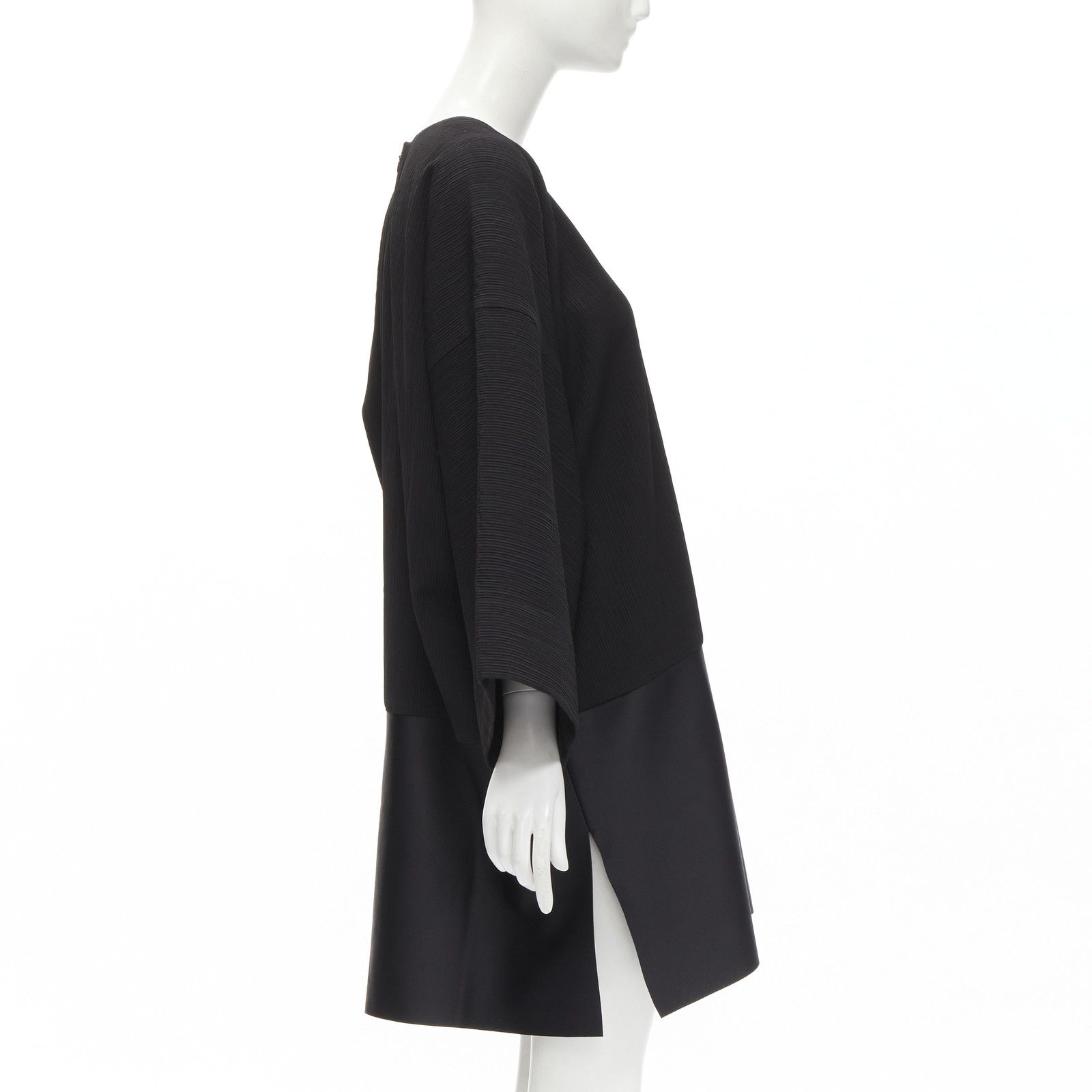 Solace London SOLACE LONDON Lulu black structural contrasting pleat satin hem boxy dress UK8 S Size S / US 4 / IT 40 - 4 Thumbnail