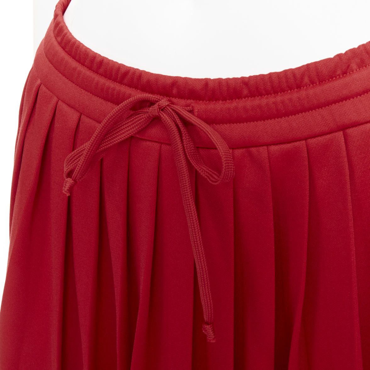 Gucci GUCCI Alessandro Michele red pleated Signature Web side track skirt XS Size 27" / US 4 / IT 40 - 7 Thumbnail