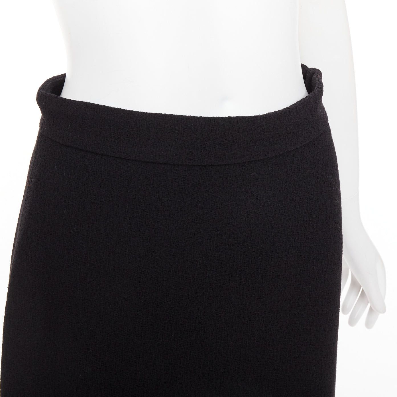Gucci GUCCI 2017 black wool crepe cream trim hem A-line knee skirt IT40 S Size 27" / US 4 / IT 40 - 2 Thumbnail