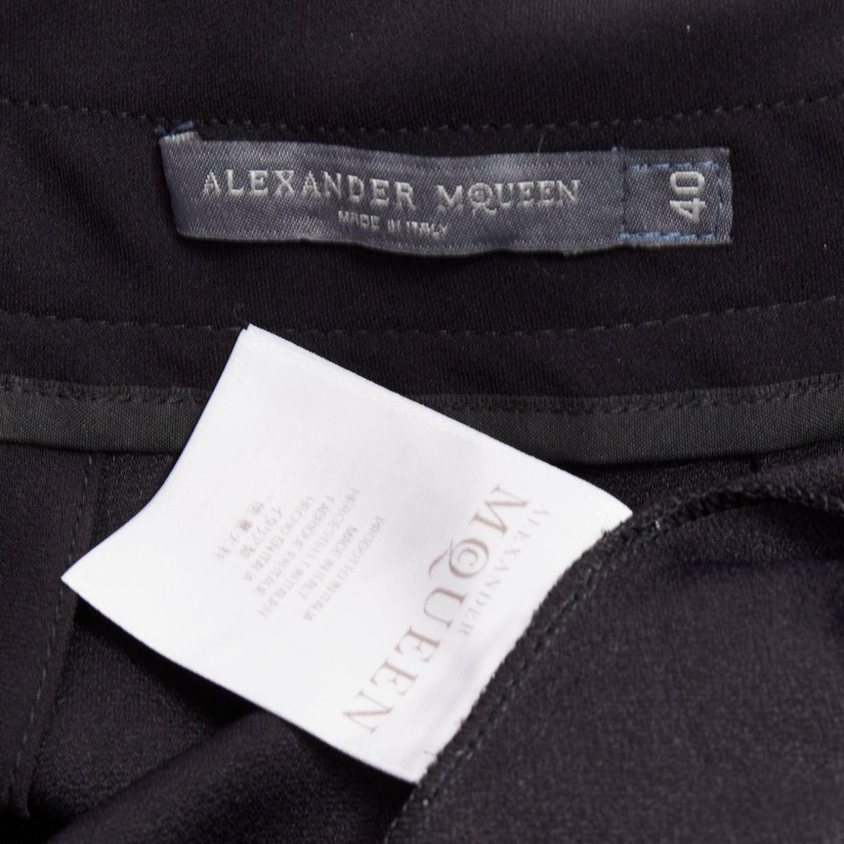 Alexander McQueen ALEXANDER MCQUEEN black cummerbund waistband tapered cropped trousers IT40 S Size 27" / US 4 / IT 40 - 8 Thumbnail