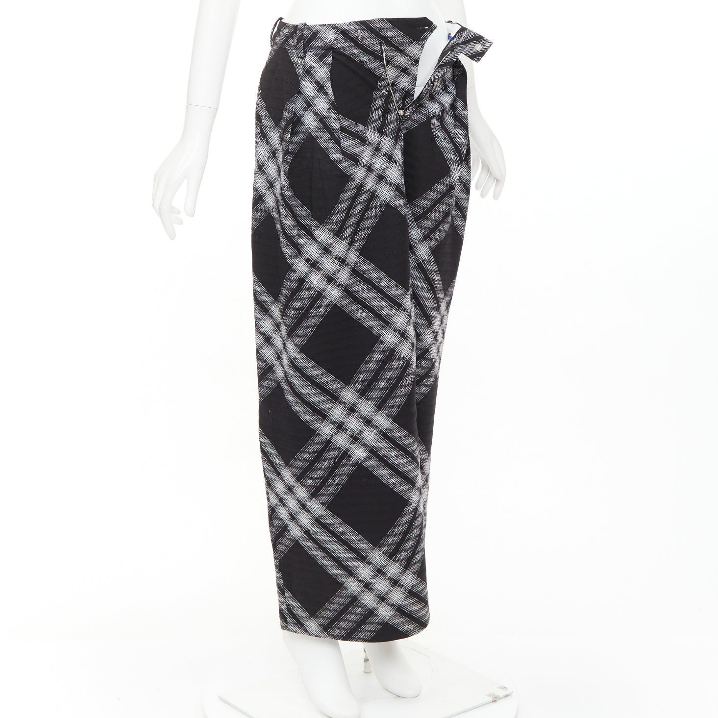 Burberry BURBERRY Daniel Lee black grey House check wool wide leg parachute pants IT34 XXS Size 24" / US 00 / IT 34 - 3 Thumbnail