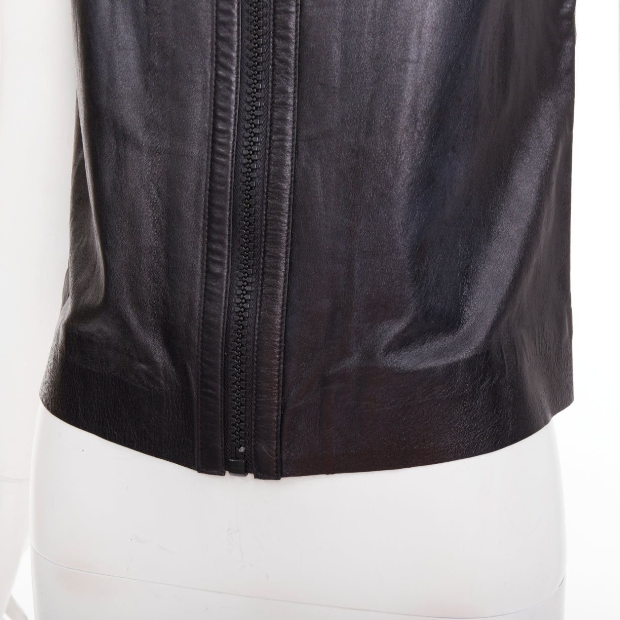 Louis Vuitton LOUIS VUITTON black leather logo zipper back yoke vest jacket Size S / US 4 / IT 40 - 8 Thumbnail