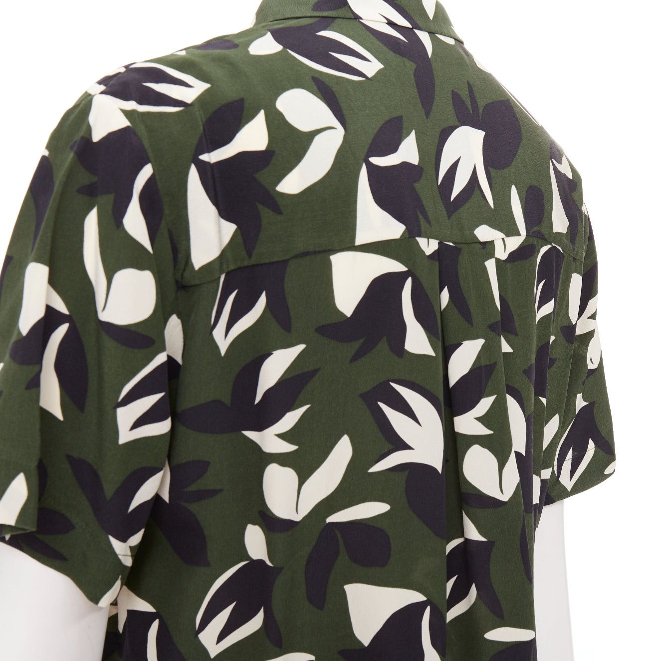 Matteau MATTEAU 100% silk green black geometric print shirt pant set UK6 XS Size 27" / US 4 / IT 40 - 9 Thumbnail