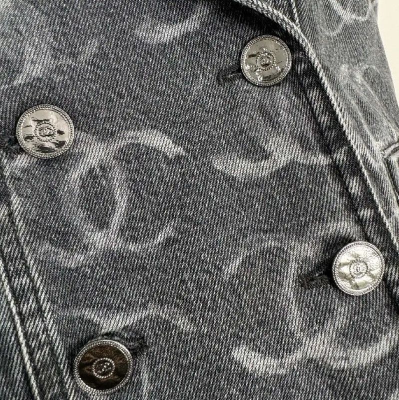 Chanel Chanel Gray Women's Jacket Size S 0089 Size S / US 4 / IT 40 - 2 Thumbnail