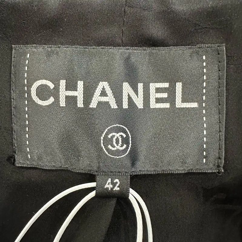 Chanel Chanel Women's Black Wool Jacket with Embellishments 0089 Size L / US 10 / IT 46 - 8 Thumbnail