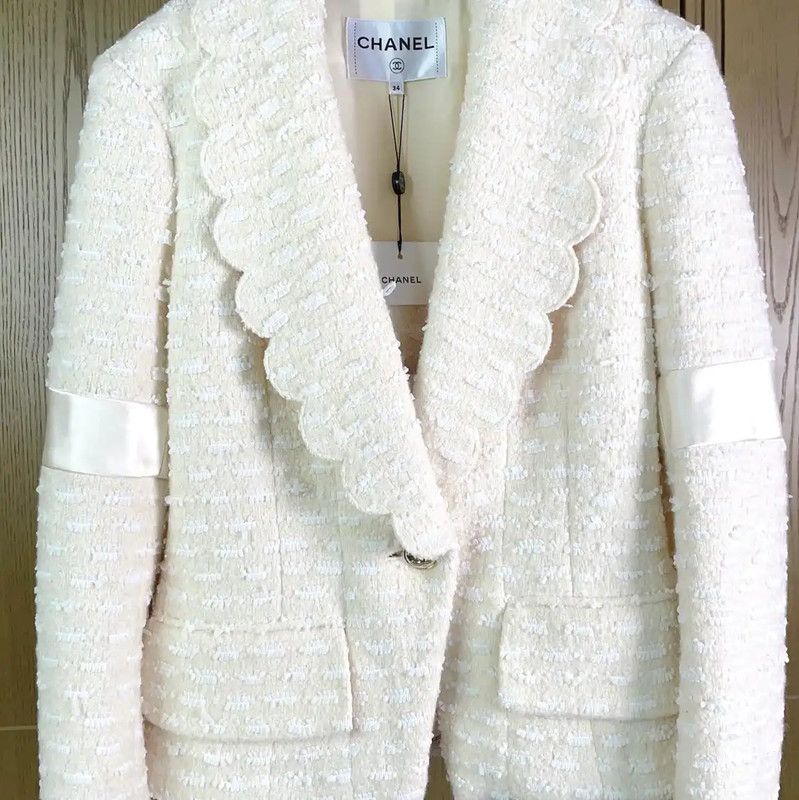 Chanel Chanel White Wool Blend Women's Jacket 0089 Size S / US 4 / IT 40 - 4 Thumbnail