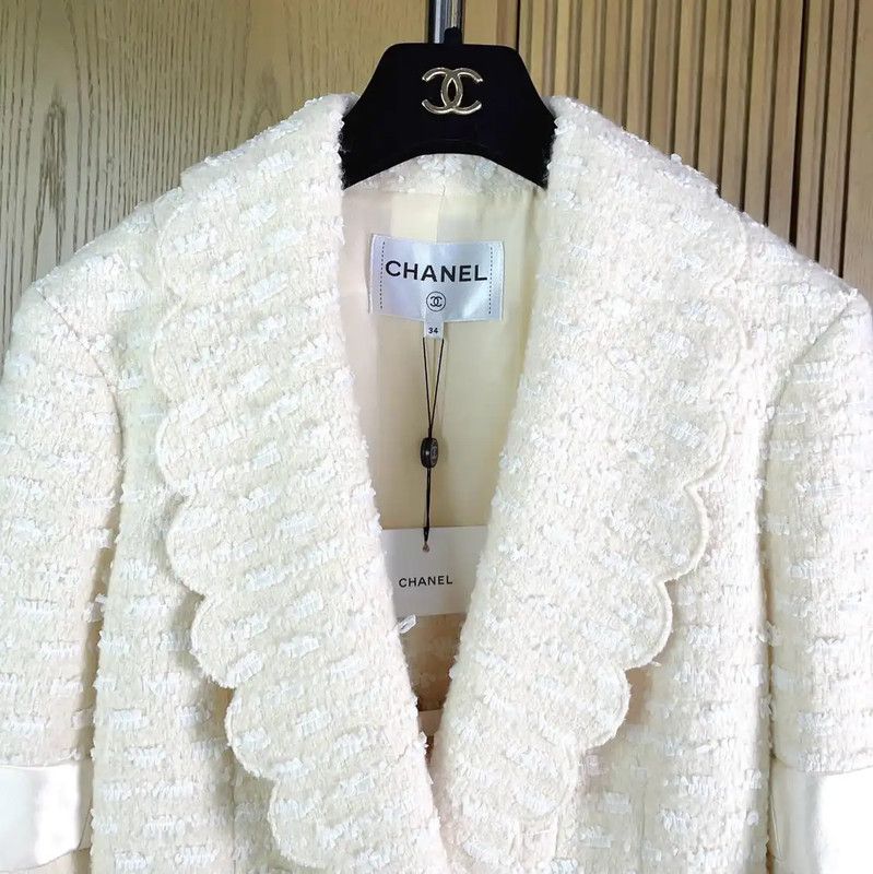 Chanel Chanel White Wool Blend Women's Jacket 0089 Size S / US 4 / IT 40 - 3 Thumbnail