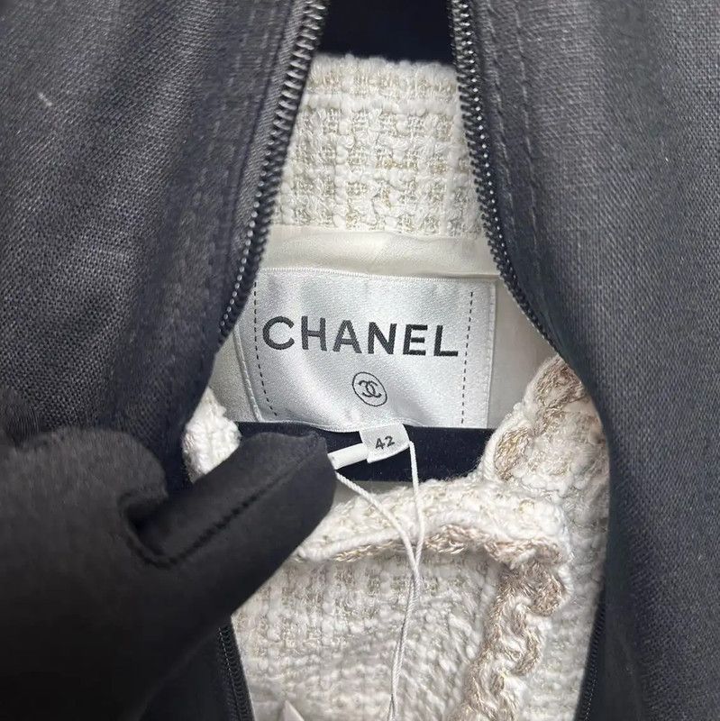Chanel Chanel White Cotton Long Sleeve Cardigan 0089 Size XL / US 12-14 / IT 48-50 - 8 Thumbnail