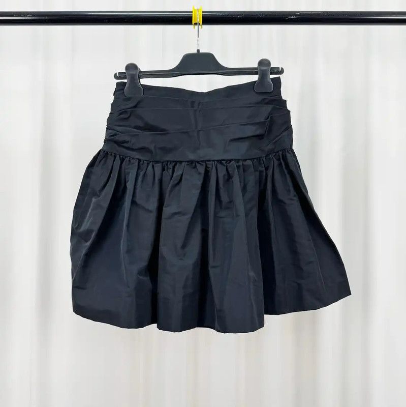 Miu Miu Miu Miu Black Pleated Skirt in XL Size 0089 Size 42" / US 20 - 2 Thumbnail