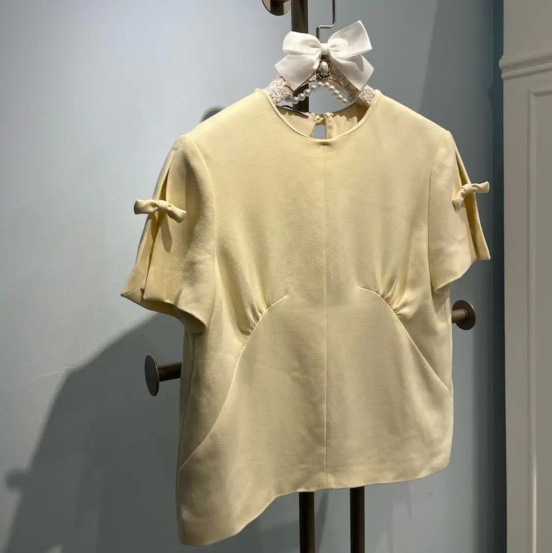 Miu Miu Miu Miu Summer Beige Cropped Short Sleeve T-Shirt 0089 Size M / US 6-8 / IT 42-44 - 3 Thumbnail
