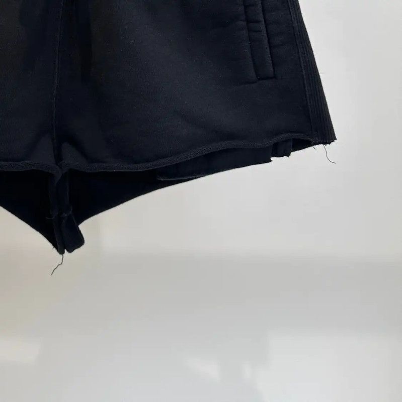Miu Miu Miu Miu Black Casual Cotton Shorts for Women 0089 Size 23" - 2 Thumbnail