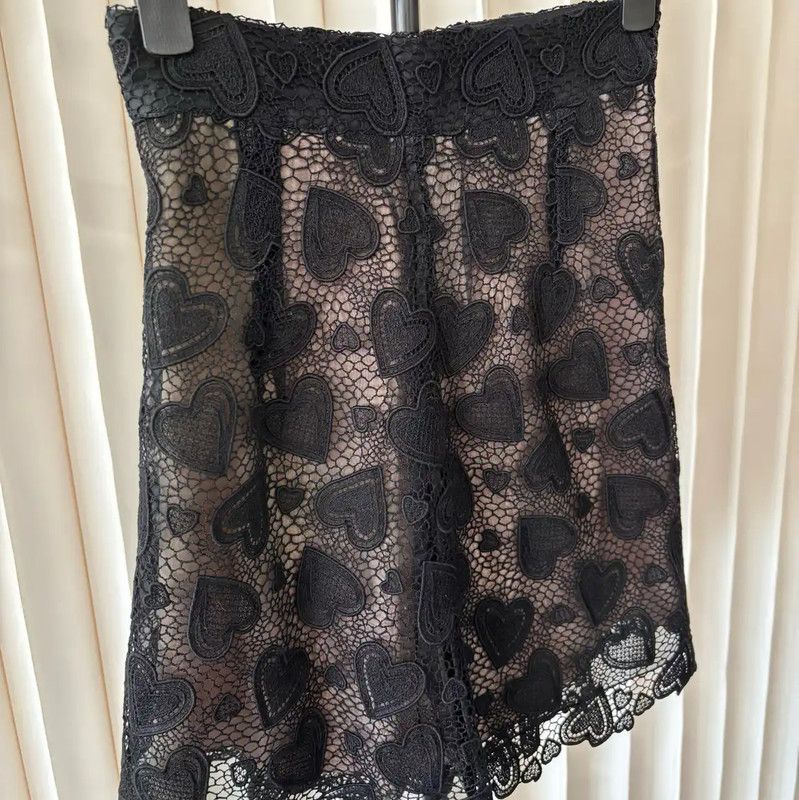 Miu Miu Miu Miu Summer Black Skirt with Heart Embroidery 0089 Size 23" - 2 Thumbnail
