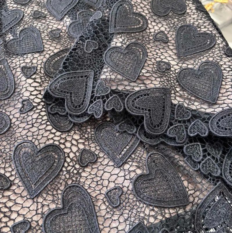 Miu Miu Miu Miu Summer Black Skirt with Heart Embroidery 0089 Size 23" - 8 Thumbnail