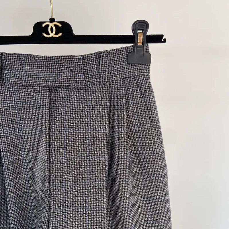 Miu Miu Miu Miu Gray Wool Women's Shorts 0089 Size 23" - 3 Thumbnail