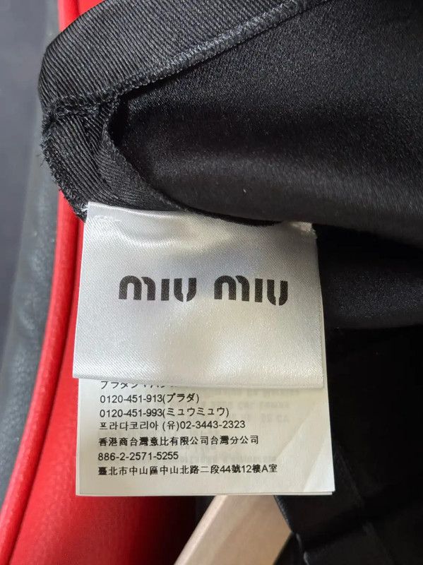 Miu Miu Miu Miu Black Silk Pleated Skirt 0089 Size 23" - 4 Thumbnail