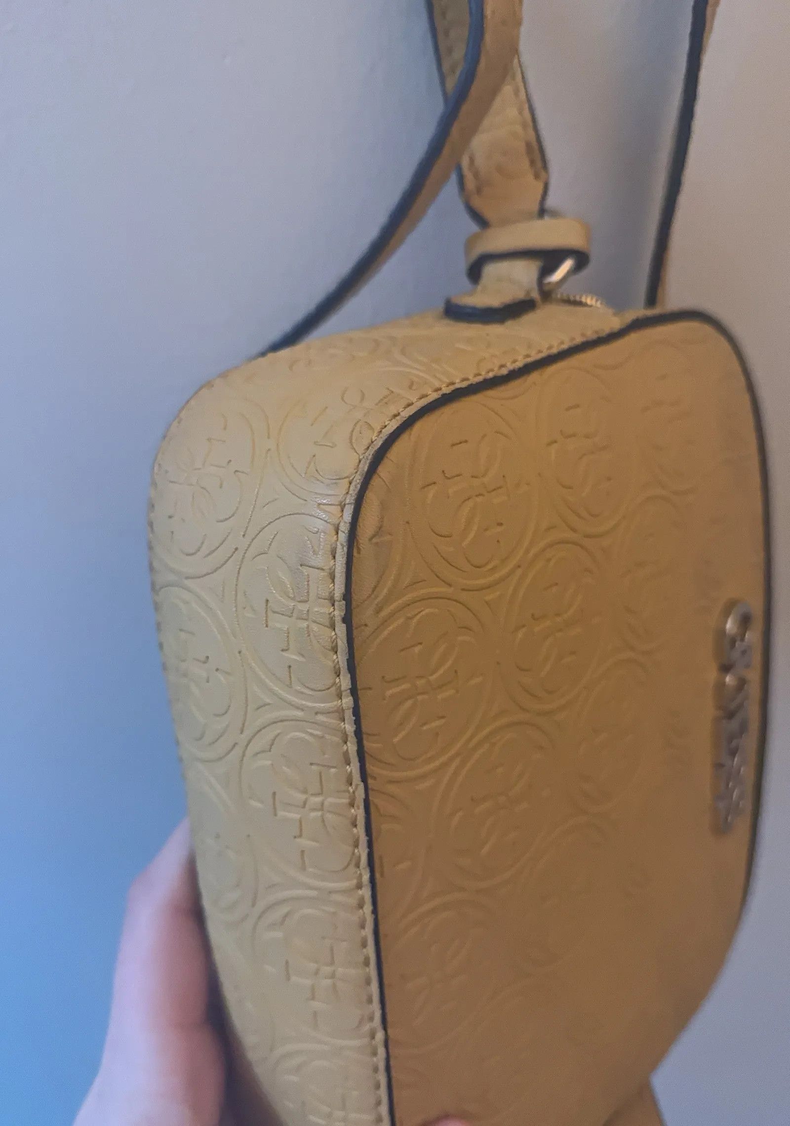 Guess Guess Kamryn Crossbody Top Zip Crossbody Bag Size ONE SIZE - 7 Thumbnail