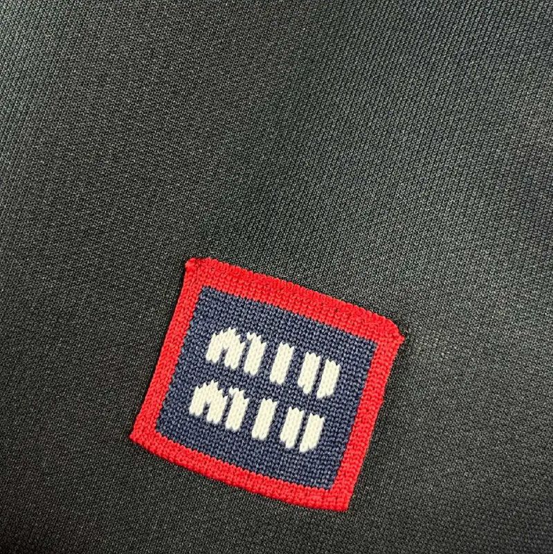 Miu Miu Miu Miu Black Polyester Women's Shorts 0089 Size 30" / US 8 / IT 44 - 5 Thumbnail