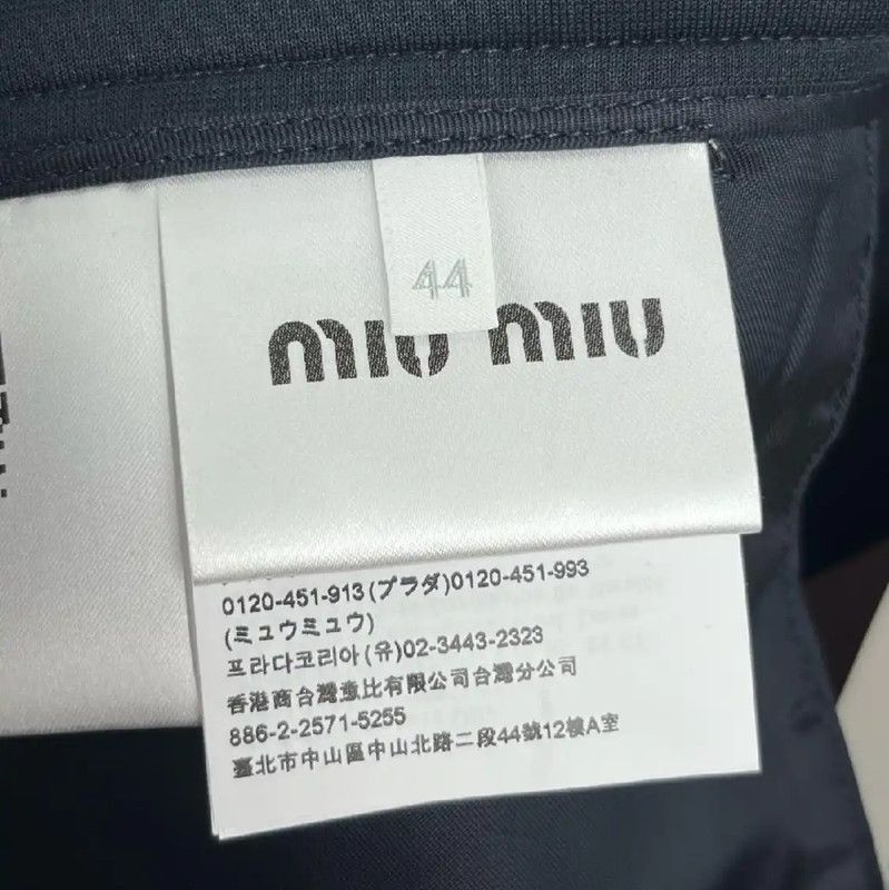Miu Miu Miu Miu Black Polyester Women's Shorts 0089 Size 30" / US 8 / IT 44 - 3 Thumbnail