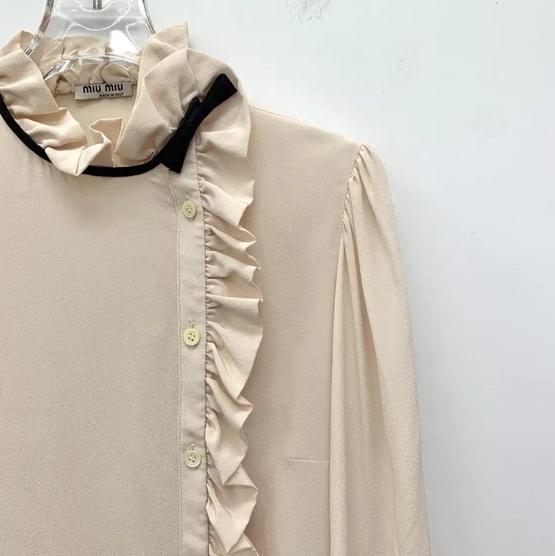 Miu Miu Miu Miu Women's Beige Silk Blouse 0089 Size S / US 4 / IT 40 - 3 Thumbnail