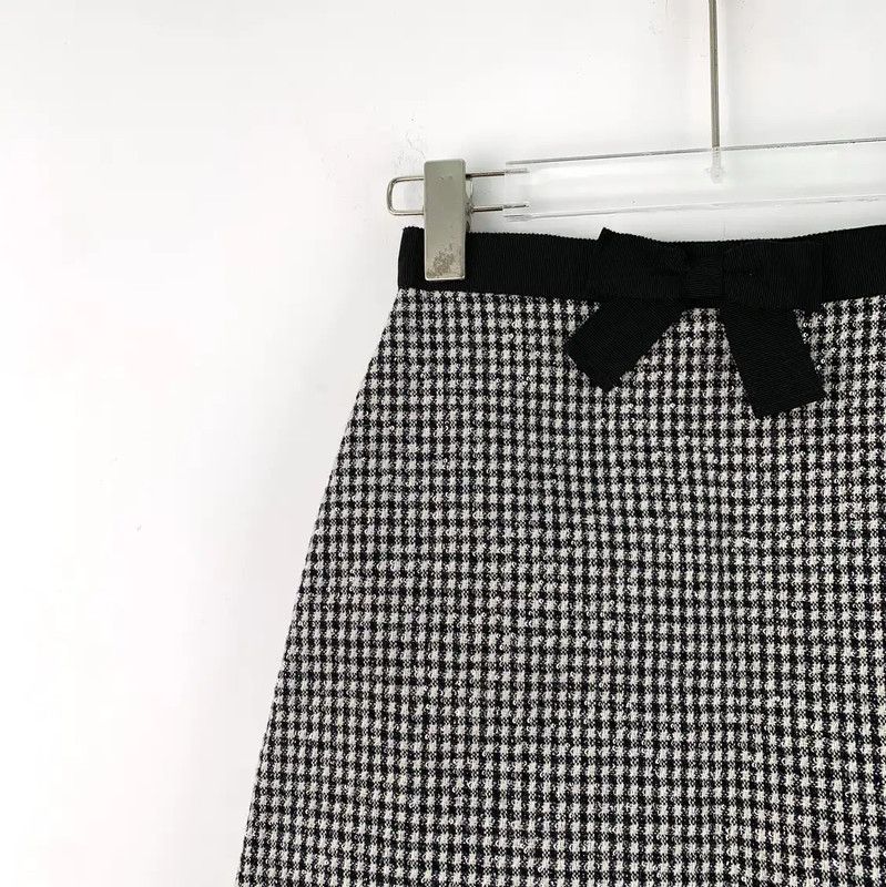 Miu Miu Miu Miu Black Wool Mini Skirt for Women 0089 Size 22" - 3 Thumbnail