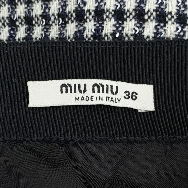Miu Miu Miu Miu Black Wool Mini Skirt for Women 0089 Size 22" - 5 Thumbnail