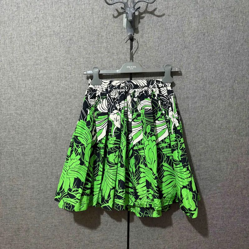 Miu Miu Miu Miu Color-Block Silk Women's Skirt 0089 Size 23" - 2 Thumbnail