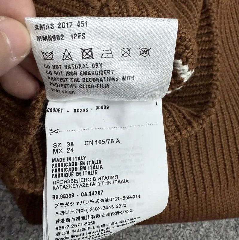 Miu Miu Miu Miu Brown Knit Sweater with Embellishments 0089 Size M / US 6-8 / IT 42-44 - 5 Thumbnail
