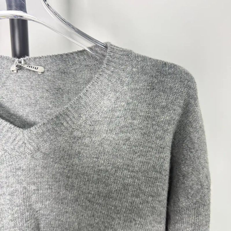 Miu Miu Miu Miu Gray Wool Cropped Sweater 0089 Size L / US 10 / IT 46 - 4 Thumbnail