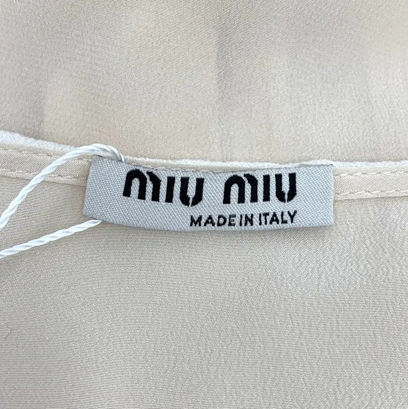 Miu Miu Miu Miu Beige Silk Blouse with Peter Pan Collar 0089 Size XS / US 0-2 / IT 36-38 - 5 Thumbnail