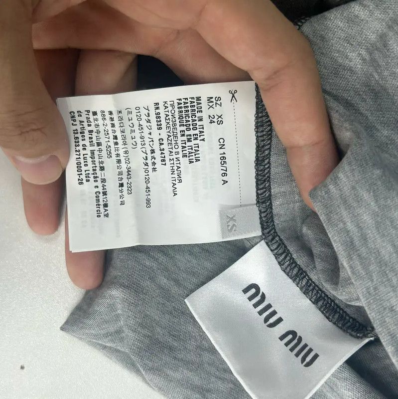 Miu Miu Miu Miu Gray Cotton Embroidered Short Sleeve Tee 0089 Size XS / US 0-2 / IT 36-38 - 4 Thumbnail
