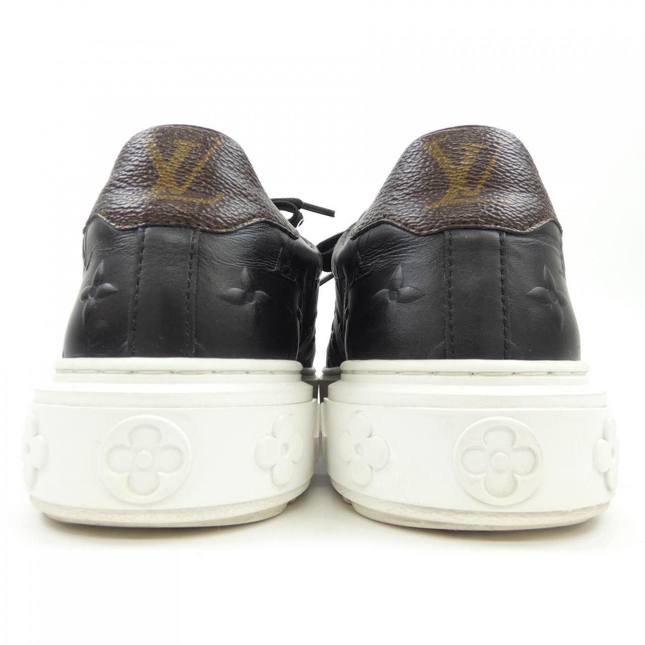 Louis Vuitton Louis Vuitton Time Out Line Sneakers Leather Shoes DUTY FREE for USA