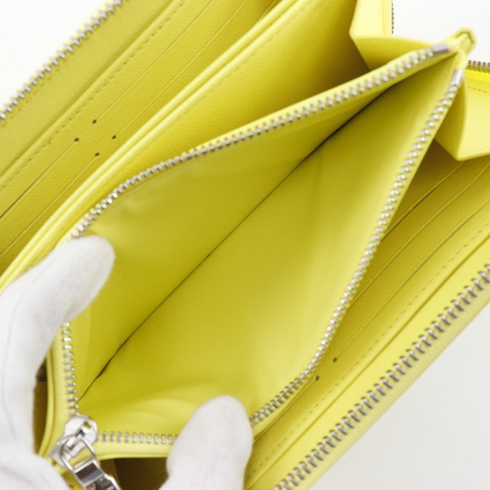 Louis Vuitton Louis Vuitton Louis Vuitton Zippy Wallet Lambskin Long Wallet Leather Long Wallet M83104 DUTY FREE for USA Size ONE SIZE - 6 Thumbnail