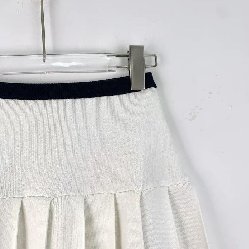 Miu Miu Miu Miu Women's White Cotton Pleated Skirt 0089 Size 22" - 3 Thumbnail