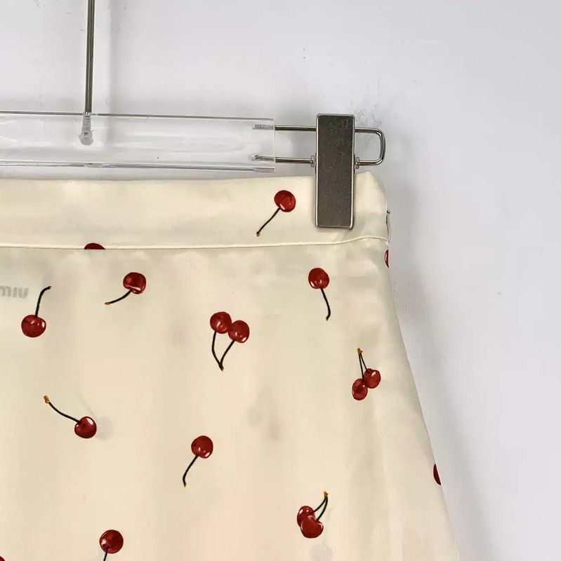 Miu Miu Miu Miu Beige Cherry Print Midi Skirt 0089 Size 22" - 3 Thumbnail