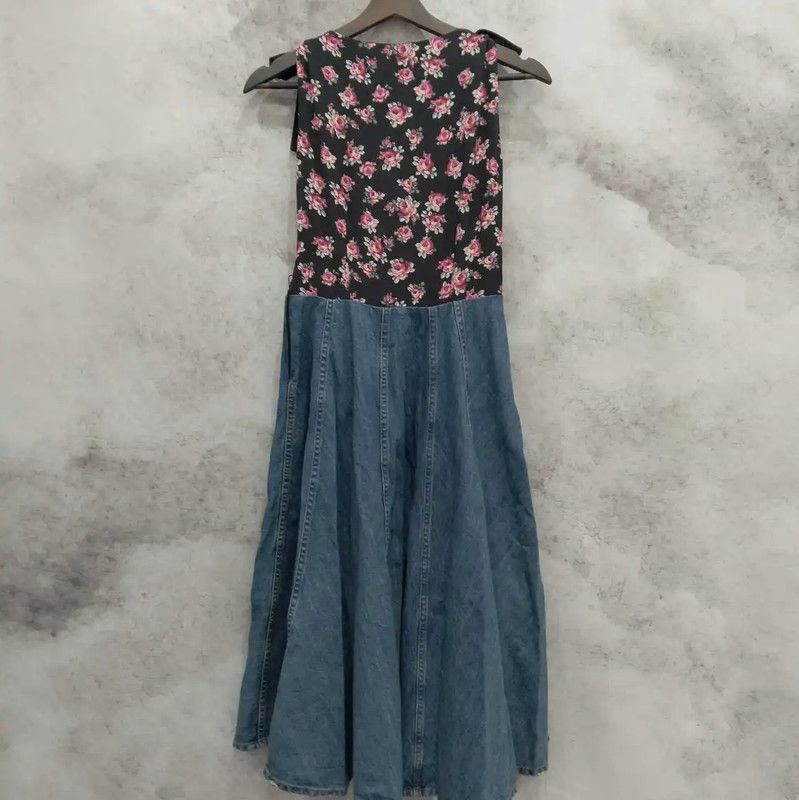 Miu Miu Miu Miu Summer Denim Floral Sleeveless Dress 0089 Size M / US 6-8 / IT 42-44 - 2 Thumbnail