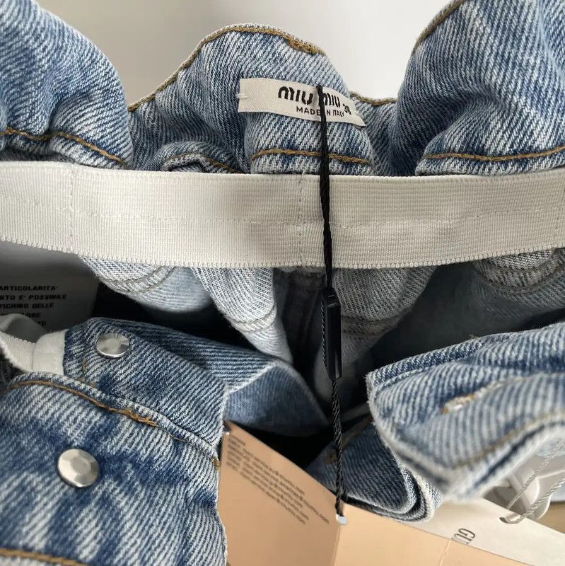 Miu Miu Miu Miu Summer Light Blue Denim Shorts 0089 Size 26" / US 2 / IT 38 - 4 Thumbnail