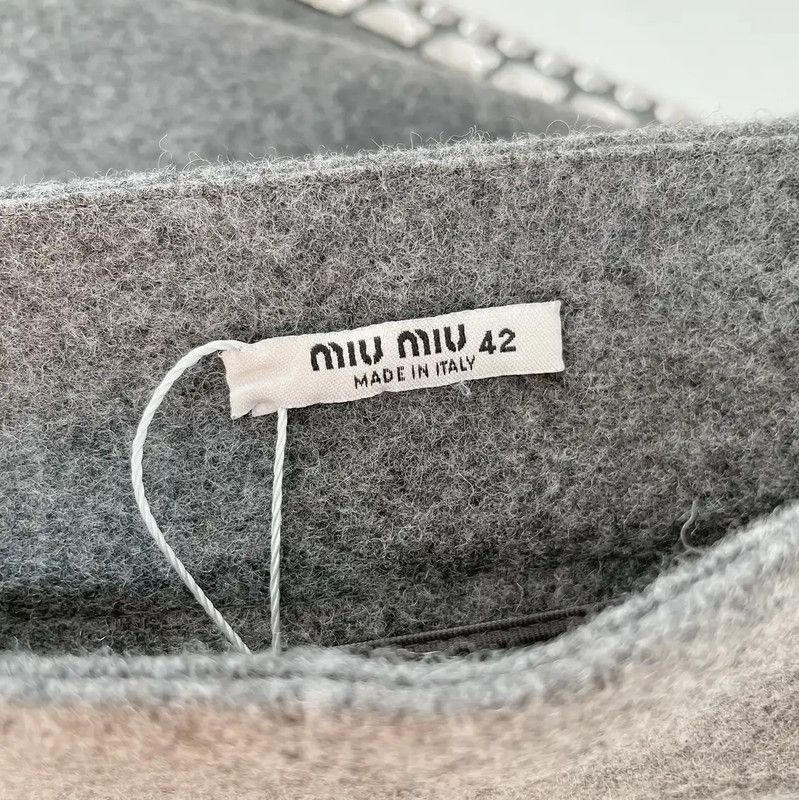 Miu Miu Gray Wool A-Line Skirt for Women 0089