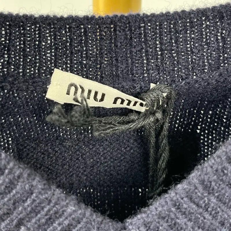Miu Miu Miu Miu Black Wool Pullover Sweater 0089 Size M / US 6-8 / IT 42-44 - 4 Thumbnail