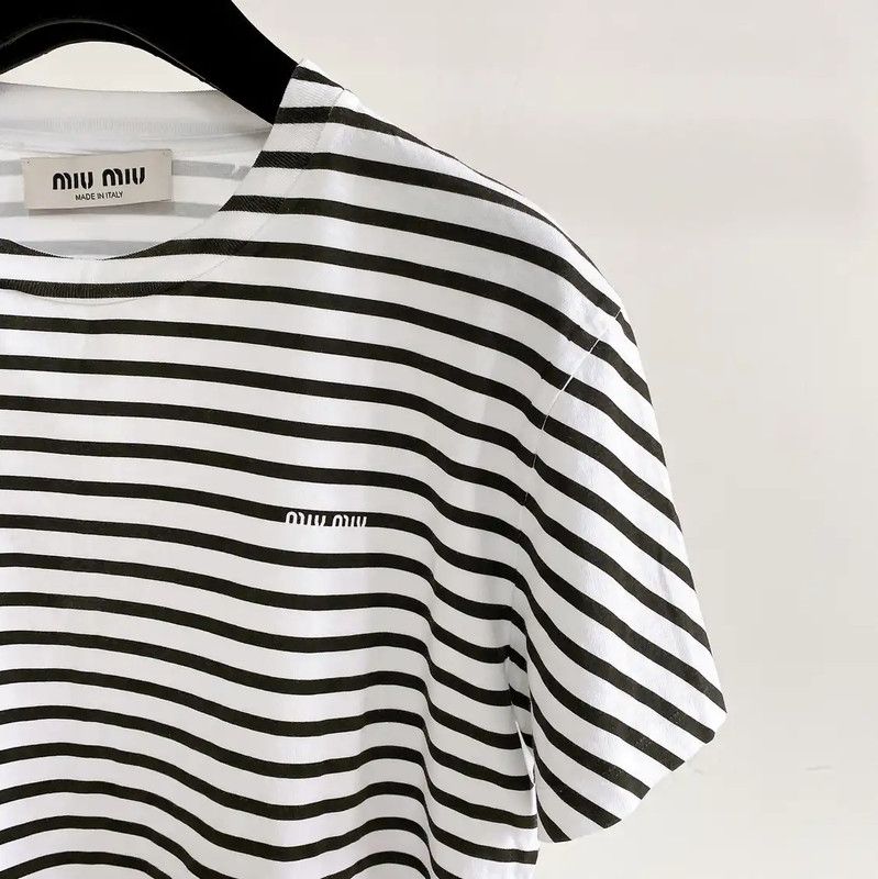 Miu Miu Miu Miu Black and White Striped Crop T-Shirt 0089 Size S / US 4 / IT 40 - 4 Thumbnail