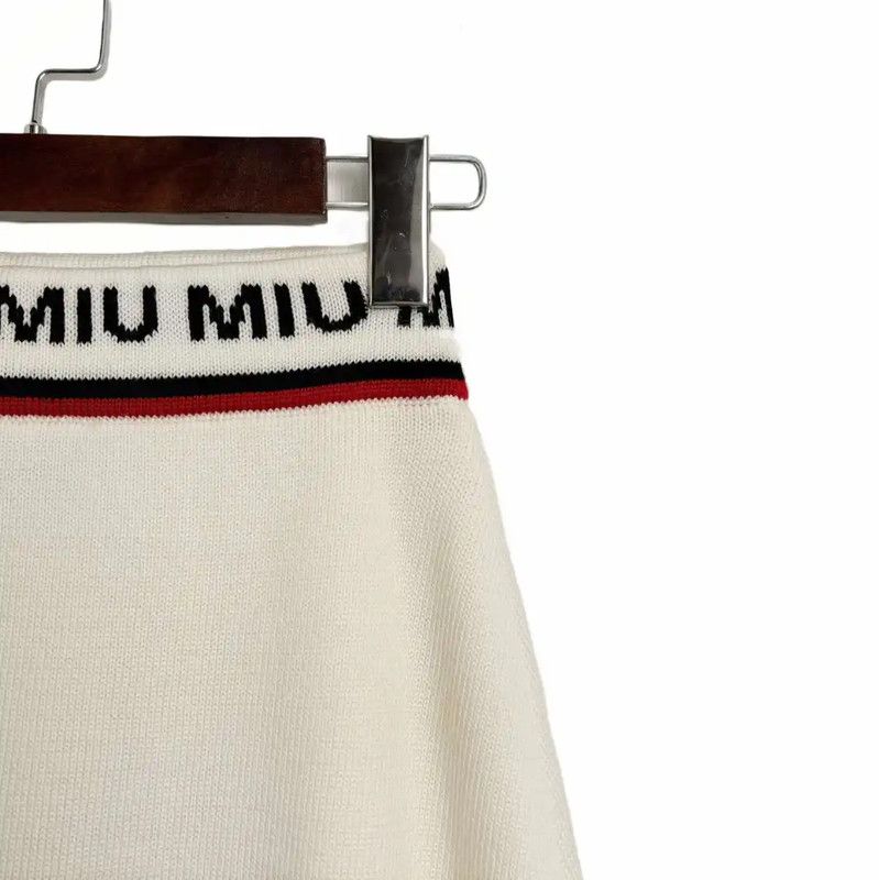 Miu Miu Miu Miu Beige Women's Knit Skirt 0089 Size 23" - 3 Thumbnail