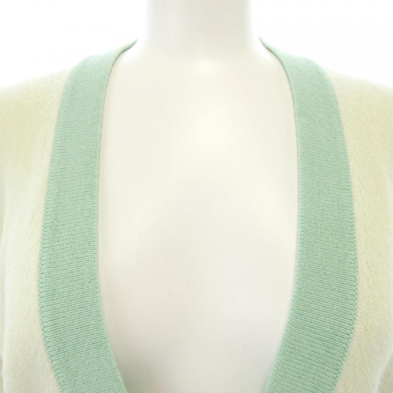 Chanel Chanel Chanel P75050K10747 100% Cashmere Cardigan Others Tops P75050K10747 DUTY FREE for USA Size ONE SIZE - 6 Thumbnail