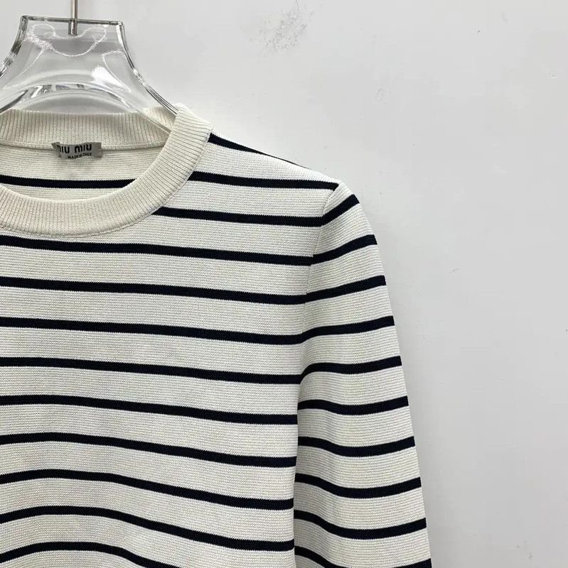 Miu Miu Miu Miu Striped Cropped Women's Sweatshirt 0089 Size M / US 6-8 / IT 42-44 - 3 Thumbnail