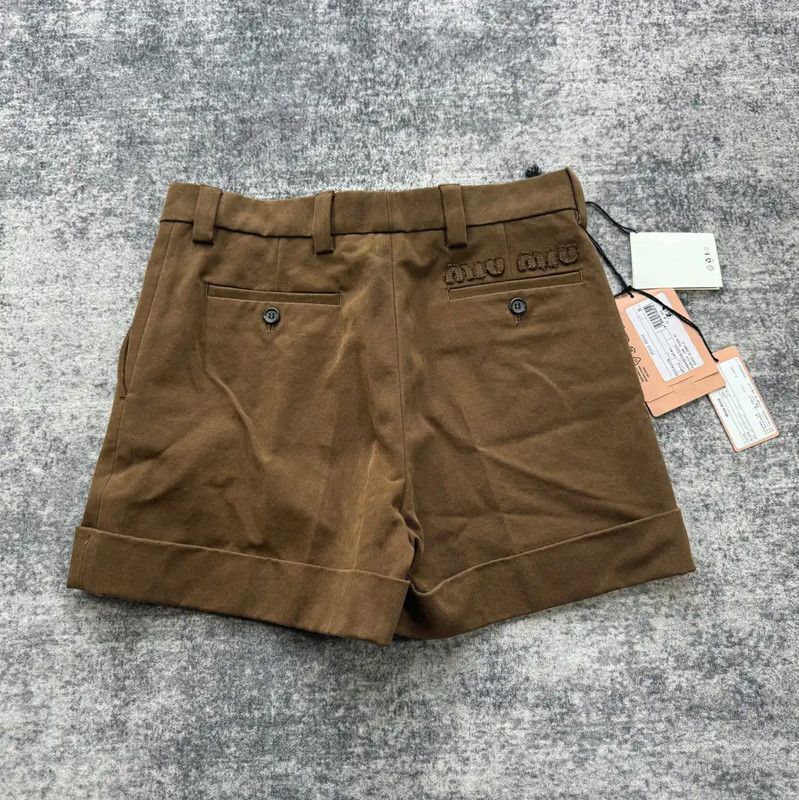 Miu Miu Miu Miu Casual Wool Shorts in Khaki Color 0089 Size 23" - 2 Thumbnail