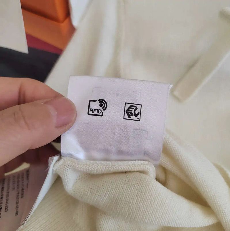 Miu Miu Miu Miu White Silk Blend Women's Cardigan 0089 Size M / US 6-8 / IT 42-44 - 6 Thumbnail