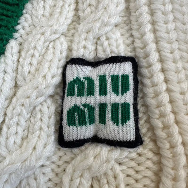 Miu Miu Miu Miu White Cable Knit Sweater Vest 0089 Size S / US 4 / IT 40 - 6 Thumbnail