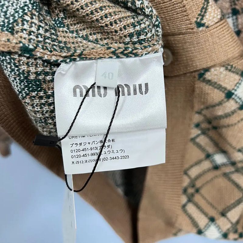 Miu Miu Miu Miu Color-Block Cardigan for Women 0089 Size M / US 6-8 / IT 42-44 - 4 Thumbnail