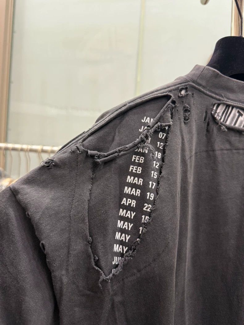 Balenciaga Balenciaga 3B Double Layer Distressed Tee - dmc Size US XS / EU 42 / 0 - 4 Thumbnail