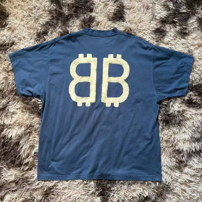 Balenciaga Balenciaga New BB Bitcoin T-shirt - dmc Size US XXL / EU 58 / 5 - 2 Thumbnail